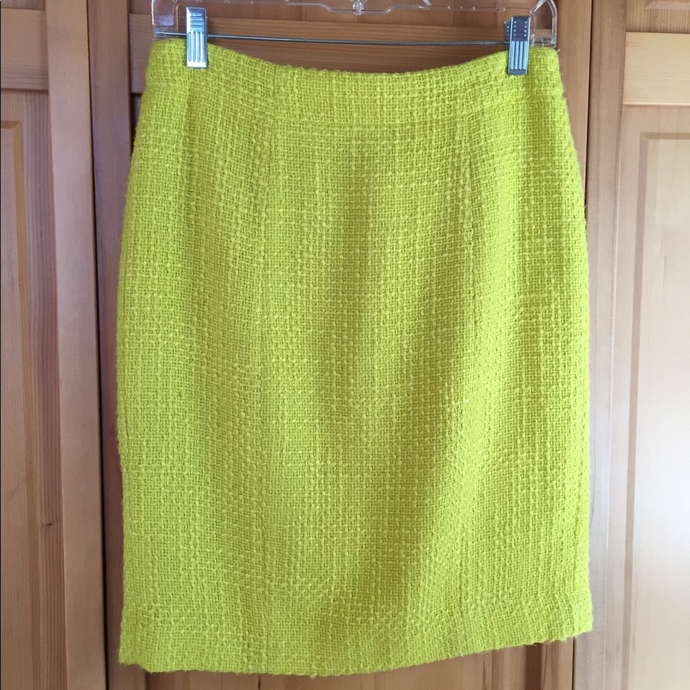 ⭐️ DownEast Pencil Skirt size 4